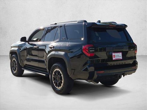 Certified 2025 Toyota 4Runner TRD Off-Road AWD/4WD image 7