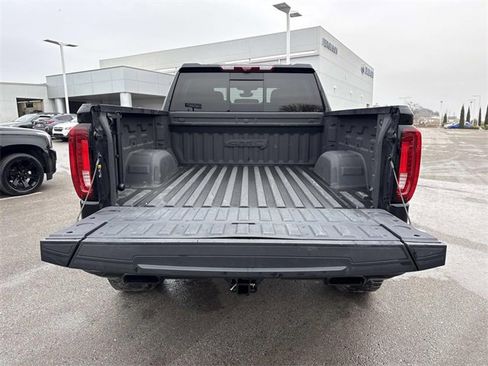 Used 2021 GMC Sierra 1500 AT4 w/ AT4 Premium Package image 8