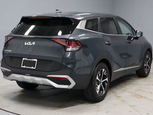 Used 2023 Kia Sportage EX FWD image 12