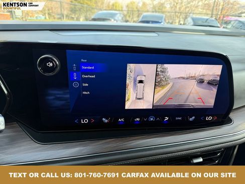 Used 2025 Chevrolet Suburban Z71 image 28