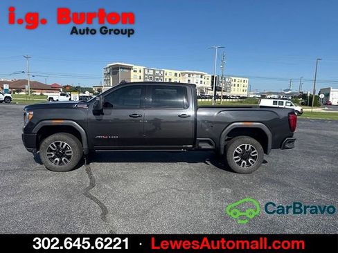 Used 2020 GMC Sierra 2500 AT4 w/ AT4 Premium Package AWD/4WD image 6