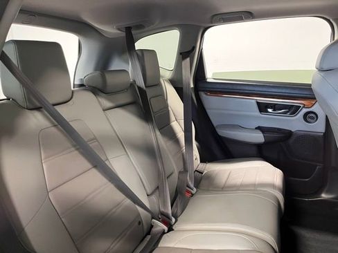 Used 2019 Honda CR-V Touring image 13