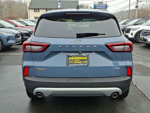 New 2026 Ford Escape SE image 5