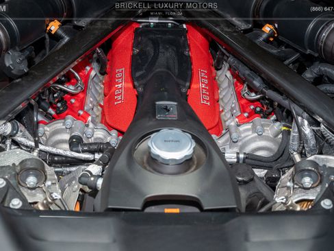 Used 2022 Ferrari SF90 Stradale AWD/4WD image 32