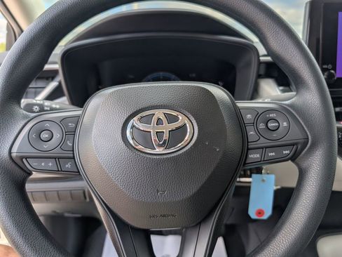 New 2026 Toyota Corolla LE FWD image 19