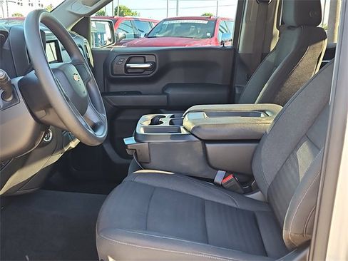 Used 2022 Chevrolet Silverado 1500 Custom image 15