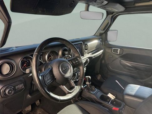 Certified 2022 Jeep Wrangler Unlimited Sport w/ Sun And Sound Package image 15