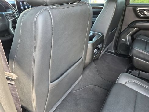 Used 2021 Chevrolet Tahoe LT AWD/4WD image 18