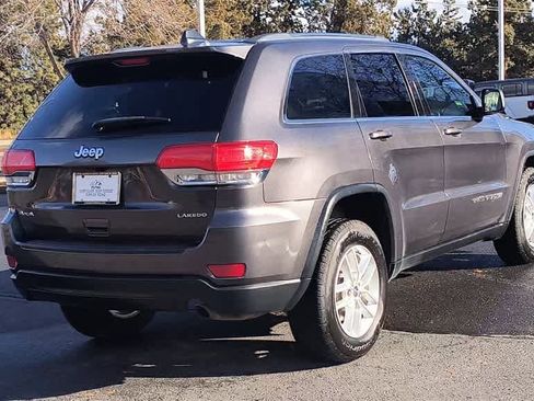 Used 2017 Jeep Grand Cherokee Laredo w/ Quick Order Package 23E image 8