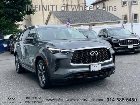 Certified 2023 INFINITI QX60 Luxe w/ Cargo Package AWD/4WD image 3