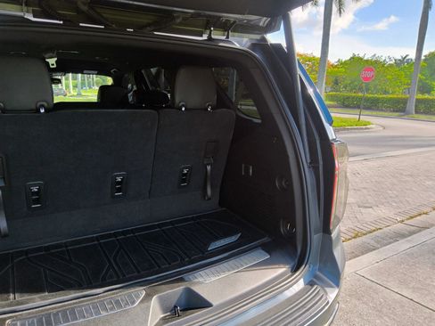 Used 2021 Chevrolet Tahoe RST RWD image 50