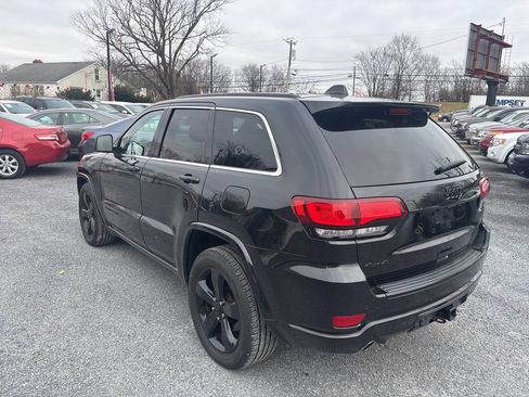 Used 2015 Jeep Grand Cherokee Altitude AWD/4WD image 7