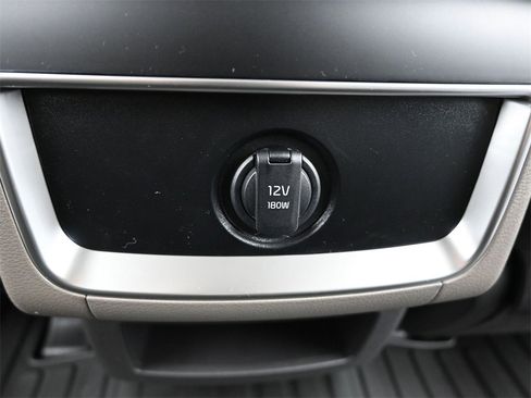 New 2026 Kia Carnival LXS image 14
