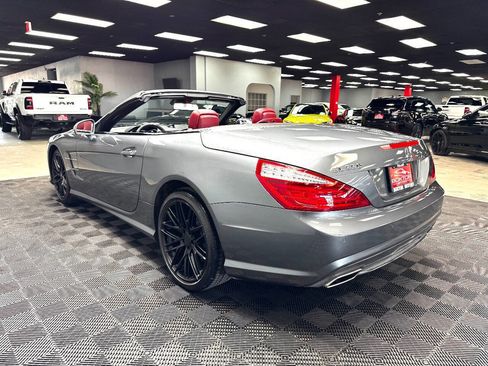 Used 2016 Mercedes-Benz SL 550 image 15