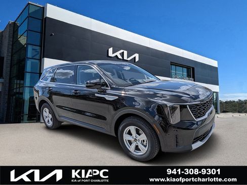 New 2026 Kia Sorento LX FWD image 1