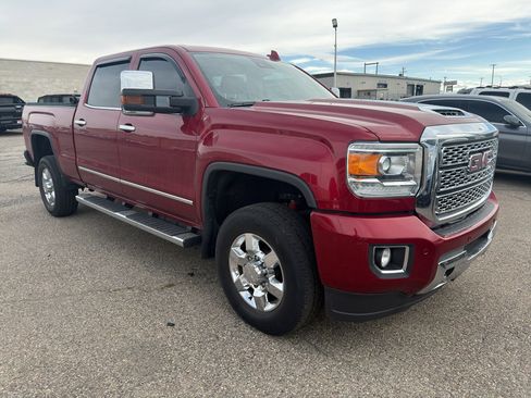 Certified 2019 GMC Sierra 3500 Denali w/ Duramax Plus Package image 4