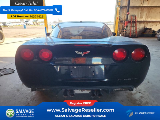Used 2005 Chevrolet Corvette Coupe w/ Preferred Equipment Group RWD image 8