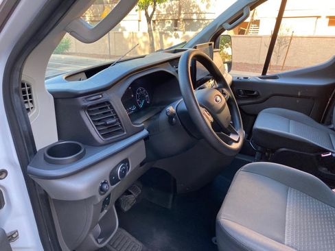Used 2024 Ford Transit 350 XLT RWD image 23