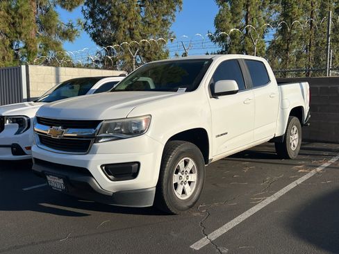 Used 2020 Chevrolet Colorado W/T w/ WT Convenience Package RWD image 2