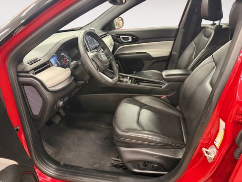 Used 2024 Jeep Compass Limited AWD/4WD image 22