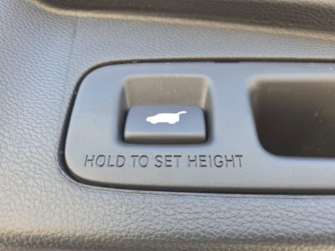 Used 2022 Honda CR-V Touring image 23