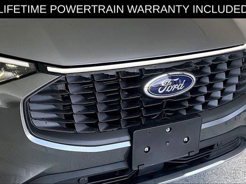 Used 2025 Ford Escape Platinum image 38