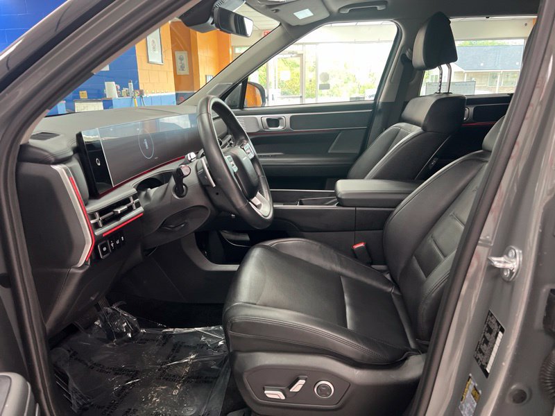 Used 2026 Hyundai Santa Fe Limited AWD/4WD image 17