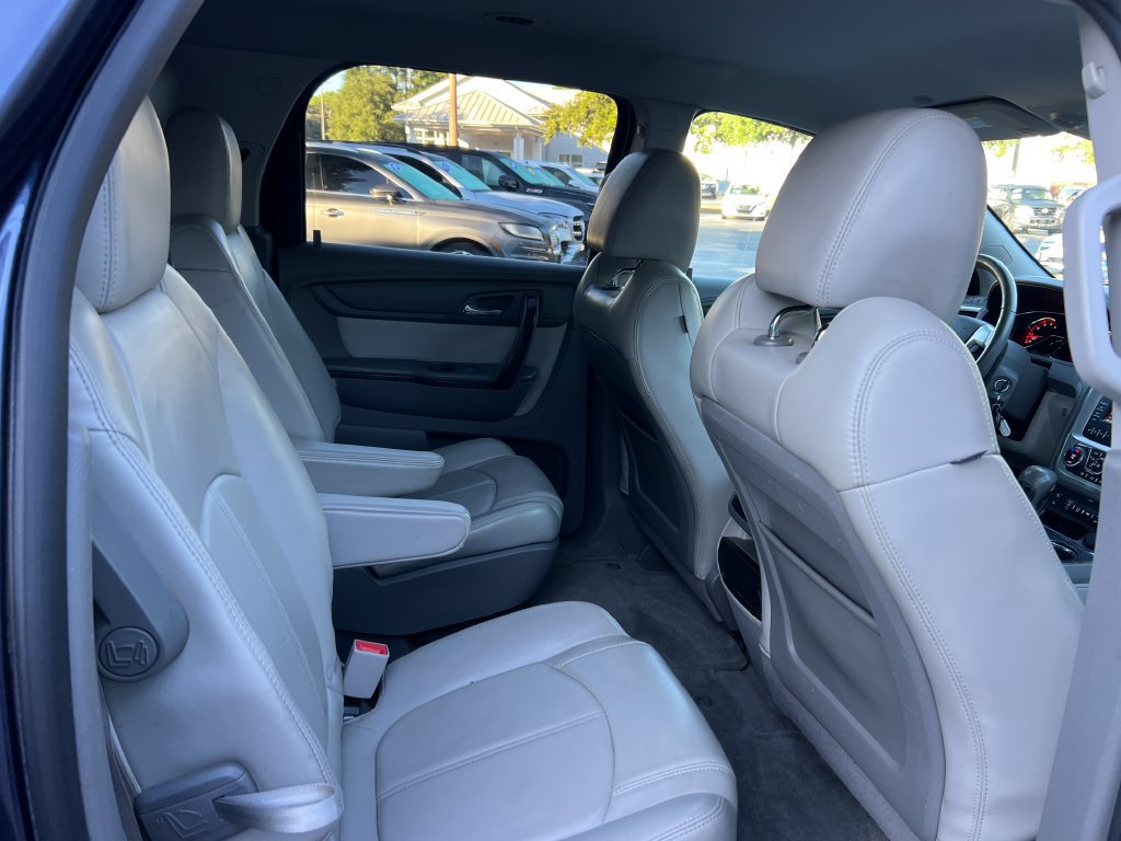 Used 2013 GMC Acadia SLT FWD image 15