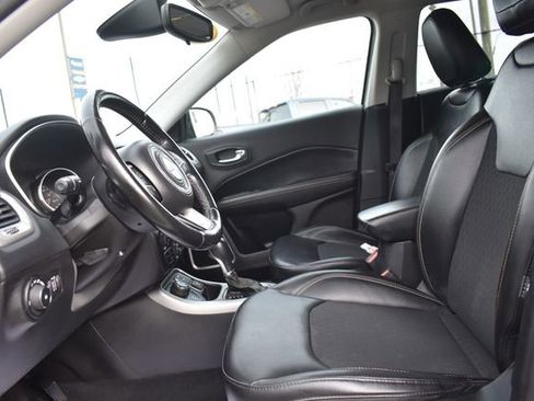 Used 2020 Jeep Compass Latitude w/ Cold Weather Group image 21