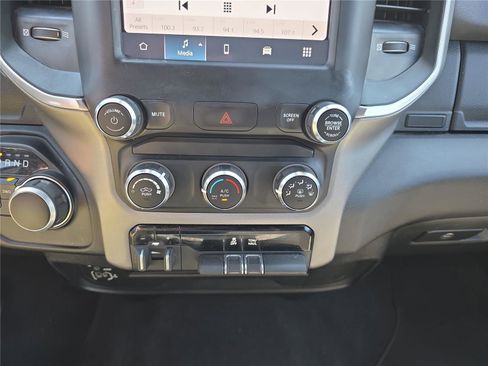 Used 2024 RAM 2500 Big Horn image 26