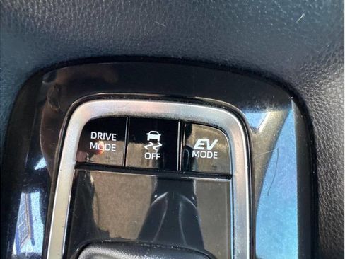 Used 2023 Toyota Corolla LE FWD image 28
