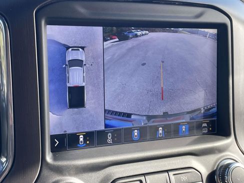 Used 2023 GMC Sierra 2500 AT4 w/ AT4 Premium Plus Package image 5