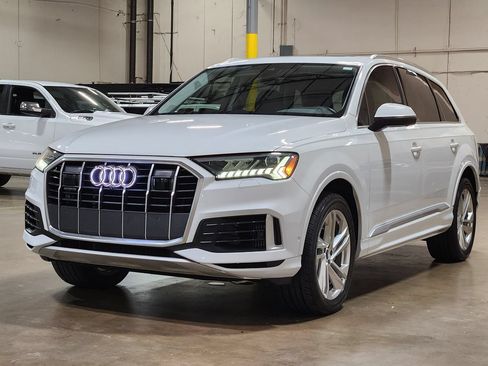 Used 2023 Audi Q7 3.0T Premium Plus AWD/4WD image 4
