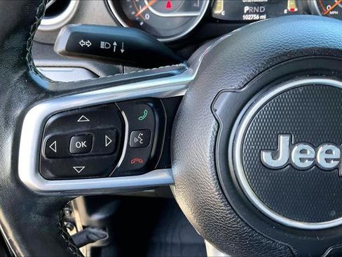 Certified 2018 Jeep Wrangler Unlimited Sahara AWD/4WD image 20