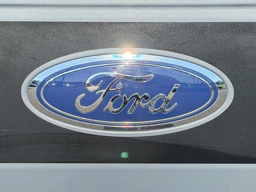 Used 2020 Ford F150 XLT w/ Equipment Group 302A Luxury AWD/4WD image 34