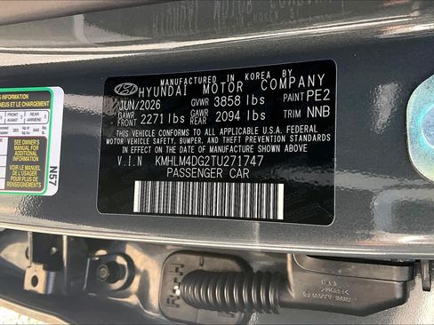 Used 2026 Hyundai Elantra SEL Sport FWD image 34