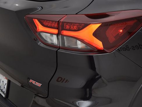 Used 2023 Chevrolet TrailBlazer RS w/ Convenience Package image 14