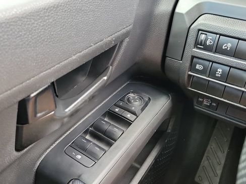 Certified 2024 Toyota Tacoma SR AWD/4WD image 20