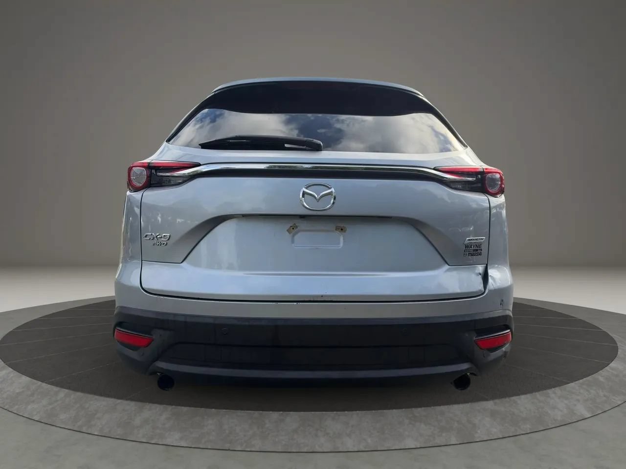Used 2017 MAZDA CX-9 Touring AWD/4WD image 4