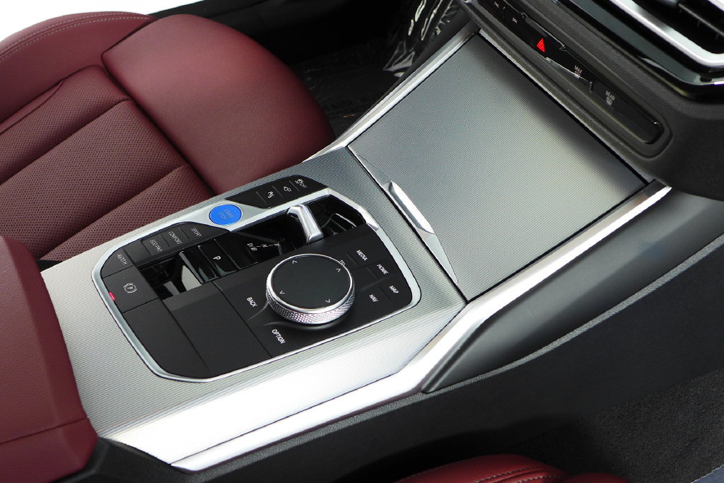 Certified 2024 BMW i4 eDrive40 w/ Premium Package RWD image 15