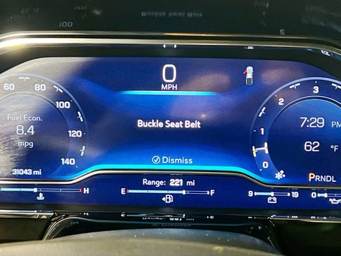 Used 2025 Chevrolet Silverado 1500 LT image 23