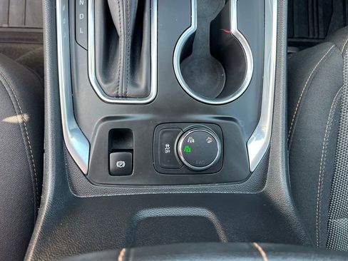 Used 2019 Chevrolet Traverse LT w/ LPO, Floor Liner Package image 33