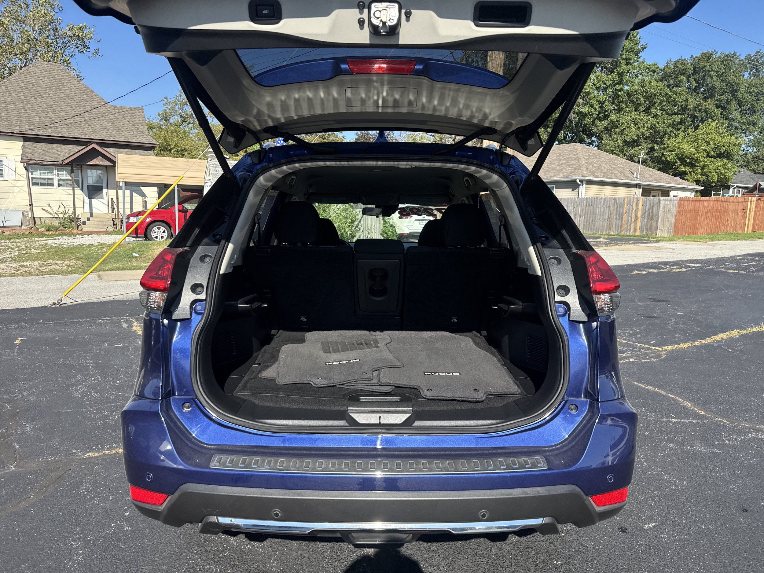 Used 2019 Nissan Rogue SV AWD/4WD image 7