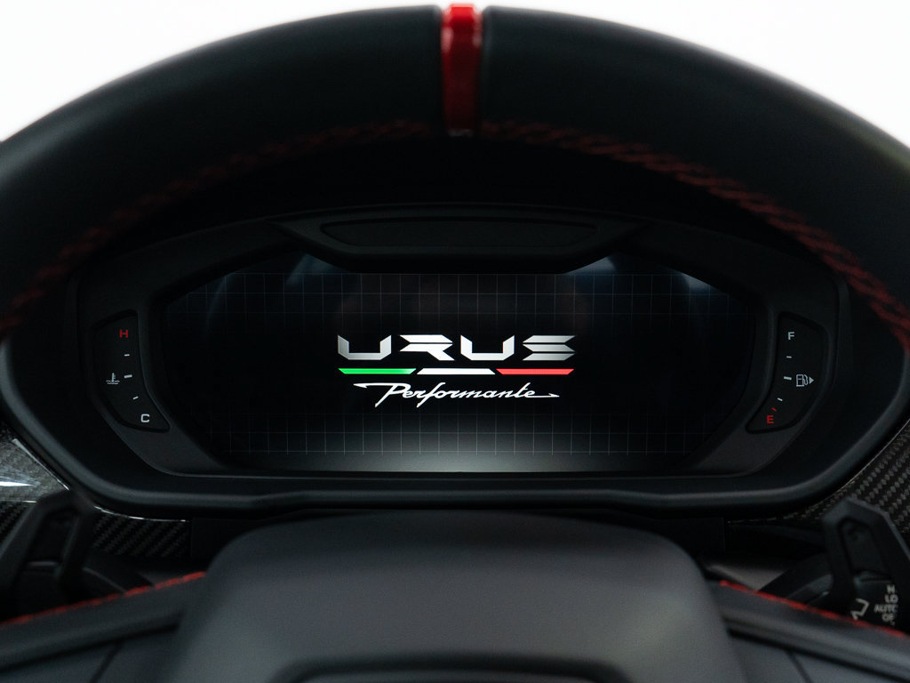 Used 2024 Lamborghini Urus Performante AWD/4WD image 33