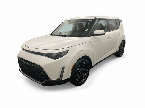 Used 2023 Kia Soul EX image 30