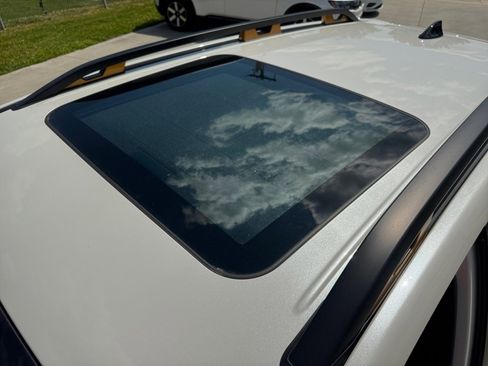 Used 2025 Subaru Forester Wilderness w/ Convenience Package image 21