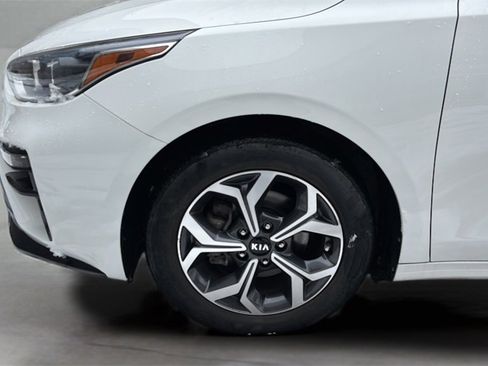 Used 2020 Kia Forte LXS image 9