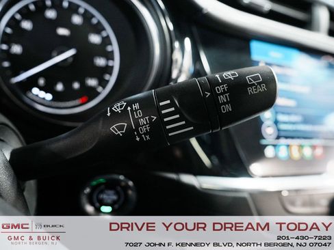 Used 2023 Buick Encore GX Essence w/ Experience Buick Package AWD/4WD image 25