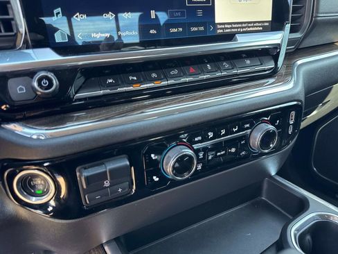 Used 2024 Chevrolet Silverado 1500 LT Trail Boss w/ LT Trail Boss Premium Package image 23