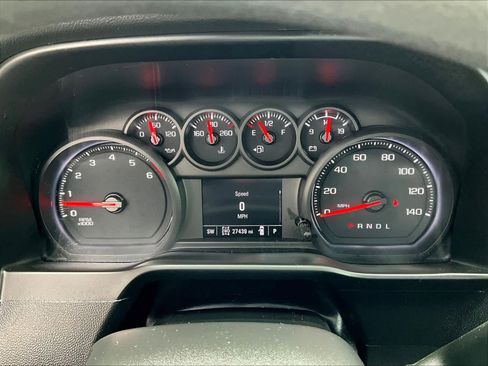 Used 2023 Chevrolet Silverado 2500 Custom w/ Custom Value Package image 25